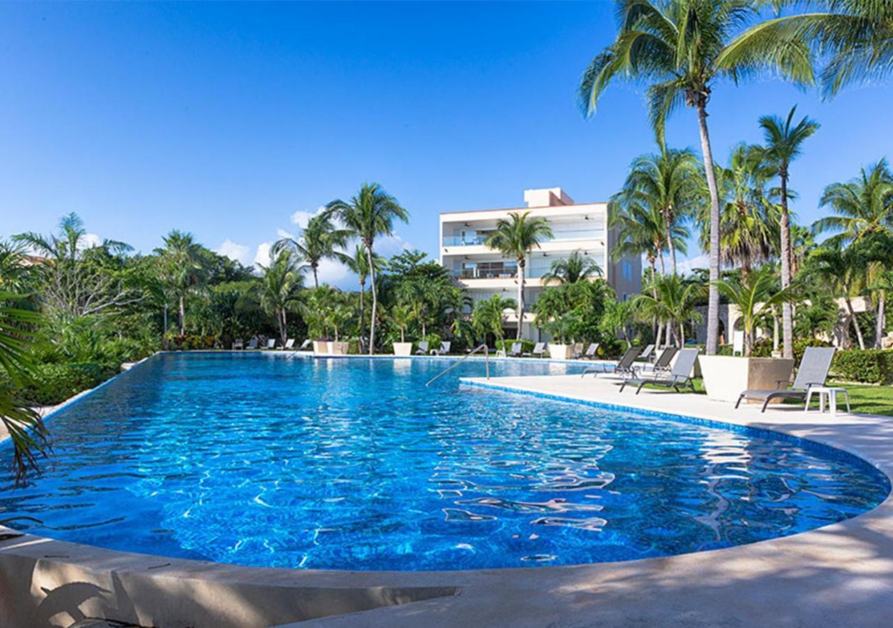 High-End Waterfront Condo At Secrets Waters 普托阿范特拉斯 外观 照片