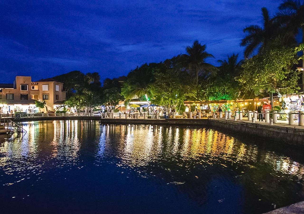 High-End Waterfront Condo At Secrets Waters 普托阿范特拉斯 外观 照片