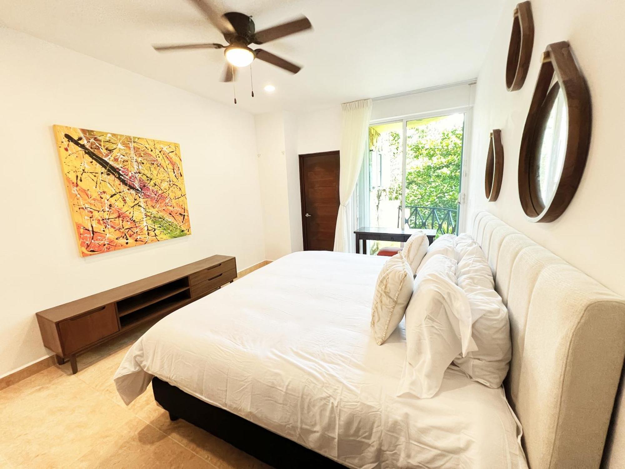 High-End Waterfront Condo At Secrets Waters 普托阿范特拉斯 外观 照片