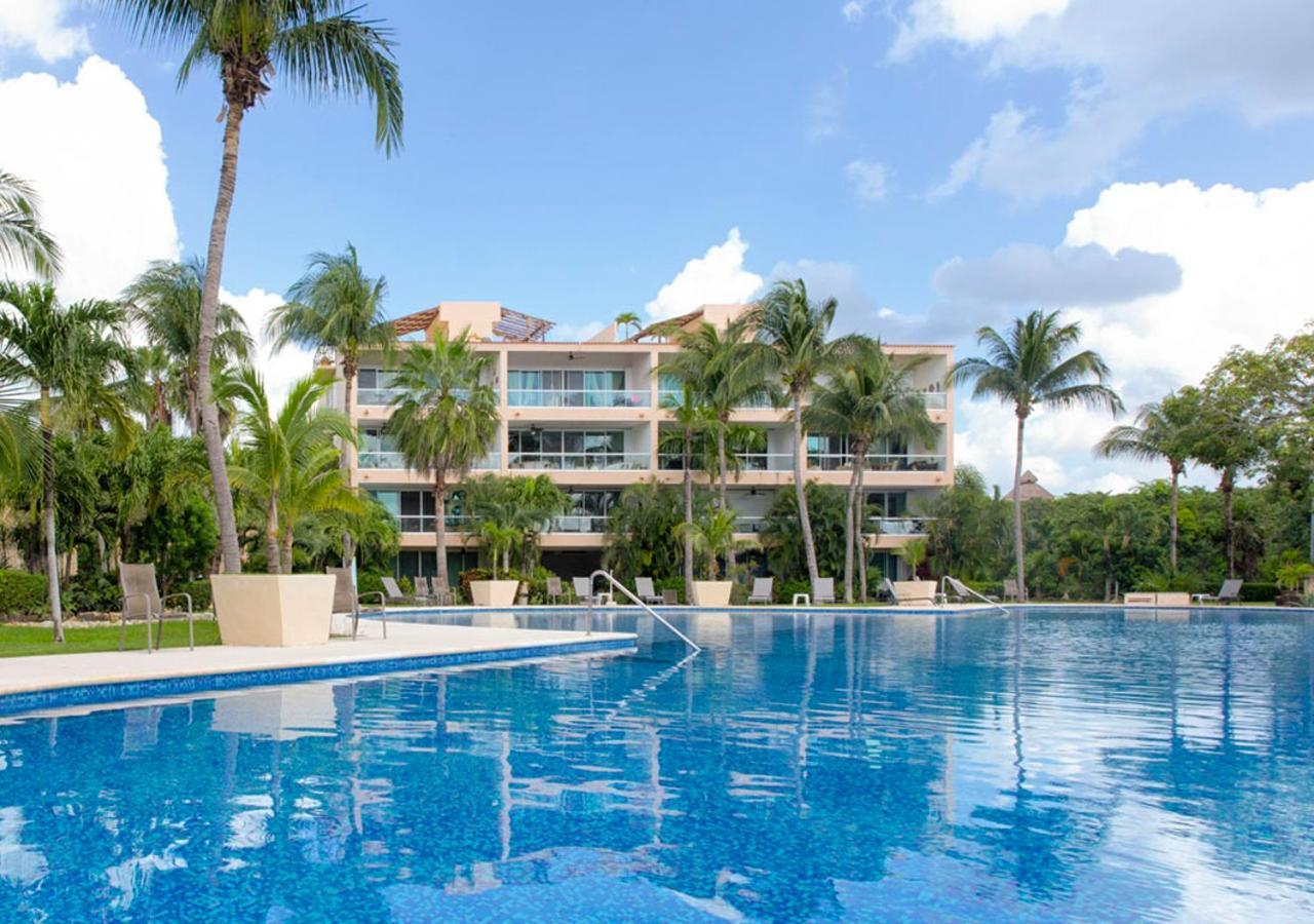 High-End Waterfront Condo At Secrets Waters 普托阿范特拉斯 外观 照片